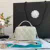 10A Mirror Quality Diamond Lattice Caviar Cosmetic Bag Designer Women Cross Body Påsar Lyxiga Designers Kedja Makeup Bag With Box C061