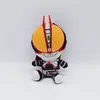 2022 Peluches En Gros 18cm Japonais Heisei Kamen Rider 20 ans peluche souvenir poupée sac pendentif position assise pendentif support pour personnalisé