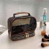 Borsa per il lavaggio trasparente a doppio strato Borsa cosmetica impermeabile portatile di grande capacità da donna Nuovo contenitore portatile asciutto e bagnato Ba223k