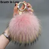 Luxe 15cm Moelleux Réel Boule De Fourrure De Renard Pom Poms Boule De Pompon De Fourrure Haute Qualité Porte-clés Porte-clés En Métal Anneau Pendentif Pour Les Femmes F281 AA220318