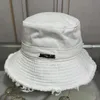 2022 Geniş Kenarlı Şapkalar Kadın erkek tasarımcı Kova Şapkalar yaz güneş gölgeleme iki harfli spor şapka ile etiket moda Bere Kafatası Kapaklar