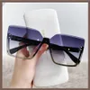 2022 Nieuwe Half Frame Metalen Zonnebril Mode Vrouwen Eyewear UV-bescherming Glazen