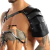 Ensembles de soutiens-gorge Sexy Gothique Hommes Faux Cuir Armure Épaule Tops Poitrine Harnais Bondage Club Lingerie Guerrier Cosplay Réglable Fétiche C310J