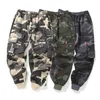 Hip Hop Cargo Pant Mens Fashion Joggers Casual Streetwear MultiCocket Ribbons Men Harem Pants Stor storlek 220629