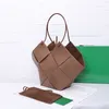 Aa Intreccio Borsa a tracolla da donna in pelle intrecciata Open Top Arco Tote Borse in pelle morbida Borsa da donna alla moda Borsa a grande capacità