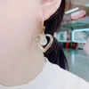 Baumeln Kronleuchter Einfache Design Hohl Gold Herz-förmigen Ohrringe Damen Mode Durchbohrt Opal Anhänger Geschenke Frauen SchmuckDangle