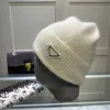 Mode gebreide schedel hoed beanie eenvoudige ball cap cashmere voor mannen dames designer winterhoeden
