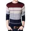 Мужские свитеры бренд социальный хлопок тонкий мужской пуловер. Случайный вязаный крючковый вязаный вязаный свитер