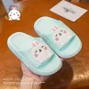 Pink Rabbit Cartoon Children Slippers Summer Soft Sole inomhus badrumskor pojke flicka icke-halkt komfort hem tofflor babyskor 220623