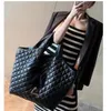 Sacs fourre-tout à grande capacité Socialite Diamond Lattice PU Cuir noir