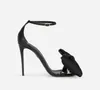 Designer Heel Keira sandali in pelle verniciata sandali con fiocco in raso oversize Scarpe eleganti da donna Tacchi alti da donna Gladiatore nero