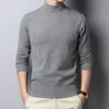 Suéteres de los hombres Wxq001 Otoño Invierno Hombres Mock Turtleneck Knitting Sweater Espesar Fleece Moda Simple Cómodo Slim Fit Color sólido Tops