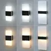 Wandlampen op zonne-energie Buiten Waterdicht 12LED Acryl Tuin Decoratief Op en neer Warm wit licht