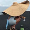 Chapeaux à large bord 2023 Mode énorme 80cm Femmes Chapeau de paille Casual Marée Vacances Pliable Summer Beach Adulte CapWide Wend22
