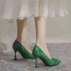 High Heels pour femmes Stiletto Fashion pointu pointu les chaussures de banquet en cuir breveté rétro chaussures de travail professionnelles G220527
