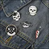 Alfileres Broches Joyería Halloween Skl Esqueleto Planeta Broche Pin Punk Cabeza De Gato Brújula Forma Esmalte Ropa Insignias Aleación Unisex Mochila Bolsa