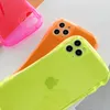 Premium fluorescens Slim midja transparent stötsäker TPU -telefonfodral för iPhone 13 12 11 Pro Max Mini XR XS X 8 7 6 Plus Huawei P20 P30 P40 Mate20 Mate30 Mate40 Nova8se