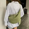 Вечерние сумки Женская большая емкость 2022 сумка корейская версия иностранного холста плеча мода повседневная клетчатая грудь Jiaozi