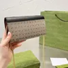 Borsa a tracolla con lucchetto a catena Portafogli lunghi Borse da donna Borsa Tasca interna con zip in tela Lettere di moda Hardware dorato Patta classica