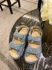 Fashionluxury Sandals 여성 슬리퍼 남성 슬라이드 가죽 샌들 여성 훅 루프 캐주얼 신발 35-42 상자와 먼지 가방