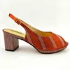 Elbise ayakkabıları en yeni turuncu renk kaliteli parlayan baskı malzemesi bayanlar ve çanta set Afrika Kısa Stil Düğün için 220722