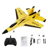 RC Motor Glider Foam Plane Model Support Tourne gauche droite Flying Boys Favorite Year Gift Anti Collision Aircraft P31B 220713