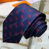 デザイナーネクタイメンズシルクネクタイ高品質 Cravatta Uomo 男性ビジネスネクタイ文字刺繍 Krawatte ボックス付き高級ネクタイ