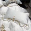 Conjunto de cama bordado dourado luxo branco cetim roupa de cama palácio europeu seda algodão duplo capa de edredão lençol de linho fronhas7394582