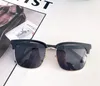 Novas moda homens e mulheres óculos de sol 0382s Quadrado Cat Eye Frame Estilo Versátil Simples e Popular UV400 Proteção Óculos Top Quality