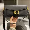 حقائب جلدية فاخرة عالية الجودة للسيدات لعام 2022 حقيبة كتف عصرية عصرية من Crossbody Tabby