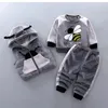 Одежда для мальчика Зима плюс бархатный густой теплый тройной мультипликационные пчелиные свитера с капюшоном для малыш
