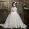 2022 Cheap White Flower Dresses for Wedding Lace Applique Ruffles Kids Formal Wear Sleeveless Custom Made Long Beach Girls Pageant Gown