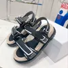 Ontwerpers Dames Sandalen Zomer Casual schoenen Act Fabric Espadrille Platform Vakantiestijl en Loop comfortabel lederen kalf LeThe4532441