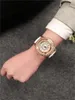 Montre-bracelets Crystal Righestone Brand Pu Leather Montre Femmes Habille Clock Gades Cadeaux Quartz Watch Reloj for Girls Fashion 1PCWR9508379
