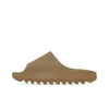 Slippers Designer Sneakers Men Women Sandals Platform أحذية الصحراء صندل صيف شاطئ مدربون رمل أرارات الأرض براون Mxt Mox