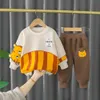 Set di abbigliamento per neonati 2022 Primavera Bambini Cartoon Stripe Felpa Pantaloni Abbigliamento sportivo per bambini Abbigliamento casual per neonati