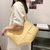 HBP Модная дизайнерская женская сумка лето 2022, новые модные тканые сумки, большая вместительная сумка через плечо 11111