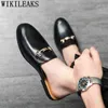 DRES Shoe Glitter Mule Half Shoe for Men Disgual Designer Slipper Slide Summer Summer Patent Leather 2022 لكن 220723