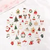 زينة عيد الميلاد 20/30/38/50pcs شجرة Santa Claus DIY الحلي المعلقات الملحقات الصغيرة لصنع القلادات الأقراط