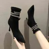 Automne Et Hiver Nouveau Sexy Pointu Mode Femmes Bottes En Cuir Strass Talons Hauts Court Femmes Élastique Martin Femme Chaussures 220726