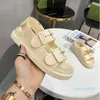 Sandali da esterno classici da donna di design di alta qualità, superstar, moda, scarpe da sposa con plateau in gomma per donna estiva preppy 2552