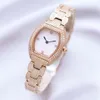 Ladies Diamond Watch Quartz Rörelse Sapphire Surface Rostfritt Stål Strålfodral Keramisk Ring Ytan Diameter 28 * 33 Tjocklek 6.1