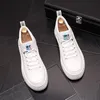 Koreaanse stijl mode trouwjurk feest schoenen ademend antislip lace-up mannen casual platform sneakers ronde neus gevulkaniseerd bedrijf rijden wandelende loafers E239