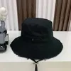 Bucket Hat designerhattar för män Dam Fedora sommar Sol Förhindra utomhusfiske vattentät tyg Toppkvalitet herrkeps baseballkeps man