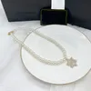 Luksusowy moda Pearl Naszyjnik projektant biżuterii Diamond 18 -krotnie złote platowane platynowe litery wisiorki dla kobiet z literą Diamentową wisiorek