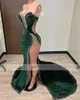 Mörk sexig grön spaghettirand Prom klänningar Veet Crystal Slit Mermaid Formal Party Gowns Robe de Soiree Femme