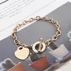 Top Qualité 3 Couleurs Femmes Designer Bracelets Amour Coeur Pendentif En Acier Inoxydable Boucle De Luxe Style Couple Bracelets Lady Party Cadeaux En Gros