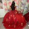 2022 Impressionante Vestidos Quinceanera Vermelhos Com Embelezamento De Ouro Lantejoulas Doce 16 Elegante Alças Espartilho Vestidos De Festa De Baile BC12846 B0615