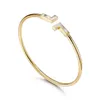 High Quality Designer Design Bangle Stainless Steel Titanium Steel Bracelets Fashion Jewelry Gifts for Men and Women217h