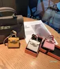 Luxurys Anahtar Vaka Çantaları Kanca Airpods Kılıflar Kulaklık Tasarımcı Çanta Askı Aksesuarları Mini Satchel Debriyaj Çantası Kadın Çanta Kompozit Lady Omuz Tote